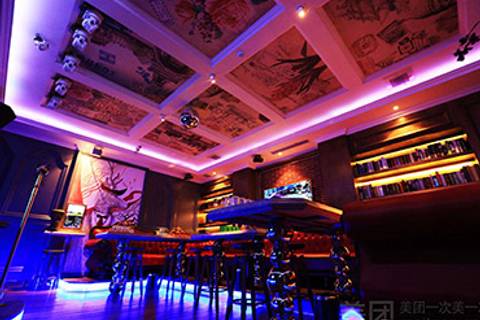 句容铜雀台夜场高端夜店招聘演员模特,轻松揽高薪,这类岗位就等你