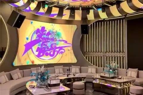 深度解读夜场女生职业形象，给出靠谱入职建议
