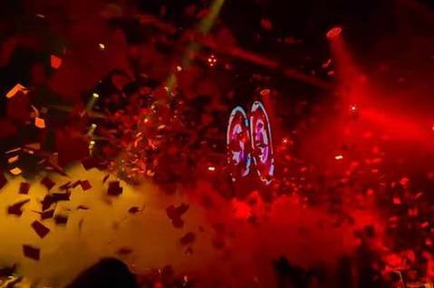 重庆夜场招聘,重庆夜总会排名,城市夜色迷,女营销高薪诚聘