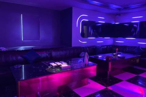 杭州商务KTV旺季招聘中高薪日结福住宿专车到位