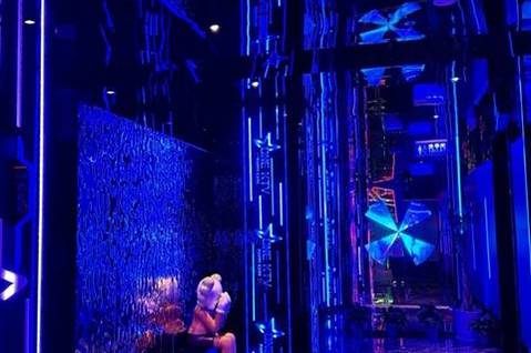 杭州豪华商务KTV旺季招聘中女营销创璀璨夜生活精彩