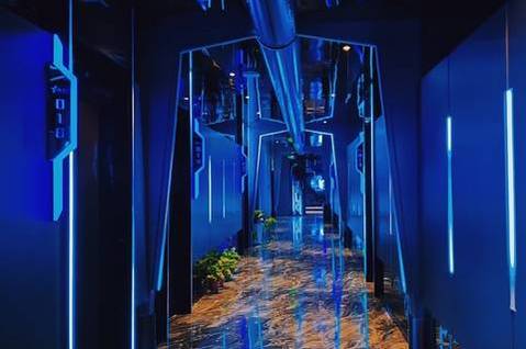 福州KTV招聘礼仪酒水服务员青春女性创夜生活更璀璨