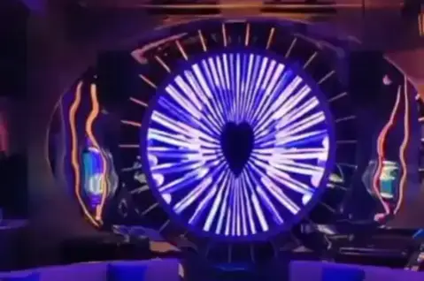 曼哈顿KTV(杭州)邀服务精英携手,共绘夜场璀璨图景