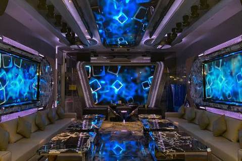 南昌夜场招聘模特,南昌江右KTV招聘,多彩大舞台,夜店等你炫风采