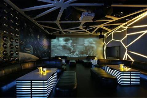 渭南夜总会招聘,渭南商务KTV,为梦加油勇拼搏,高薪梦想可及