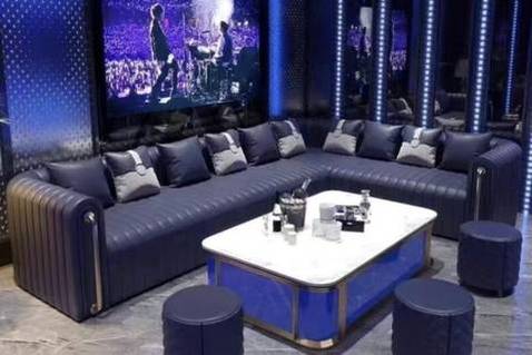 西安奇季夜总会诚聘酒水促/模特,红火生意班次密常翻包