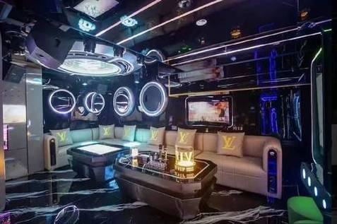 贵阳好上班的夜总会招聘,本地团队热忱欢迎您哦