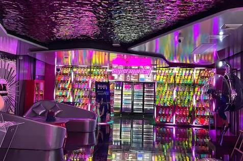 上饶悦荟夜总会招聘礼宾员岗位本地团队欢迎你