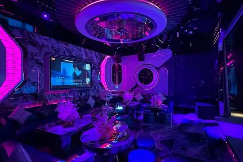 南平KTV诚聘女服务员，包住宿+专业培训助你开启职场新旅程