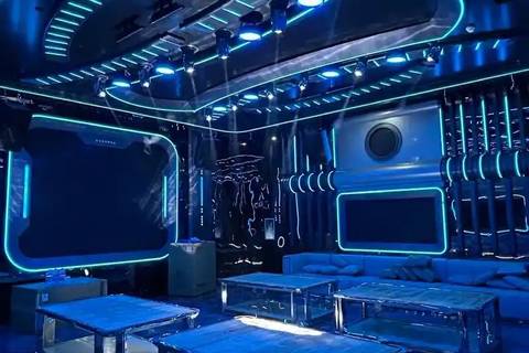 绍兴夜店服务员急招包吃住工作稳定晋升空间大