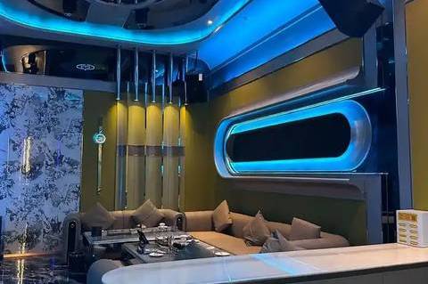 郑州天阙KTV招聘酒水促销员，放飞梦想，这里有更大舞台等你闪耀