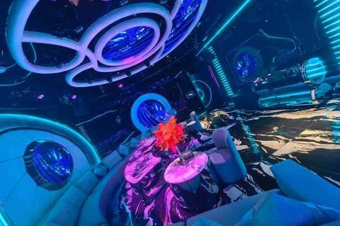 上海永银国际KTV促销员热招包食宿+底薪提成新手带薪培训