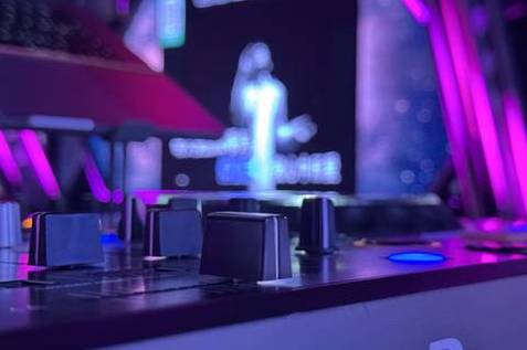 南京凌霄宫夜总会招聘酒水销售，优质平台加持，给你完美锦绣前程