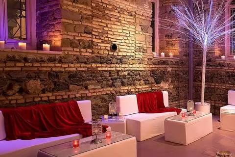 湛江模特招聘高端KTV,亲招亲带无需任何费用超放心