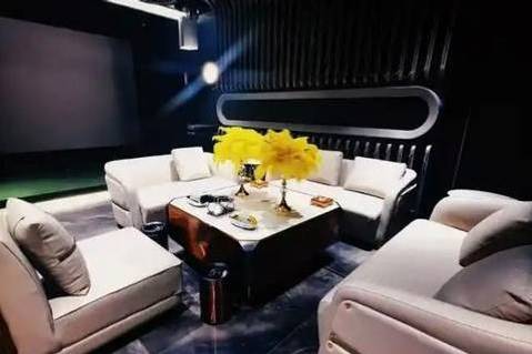 成都夜总会招聘包吃住 月薪可观 长期招人