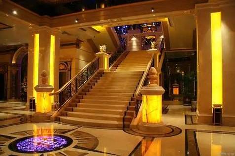 西安KTV招聘高薪行业重颜值促销员生意火爆二班三房多